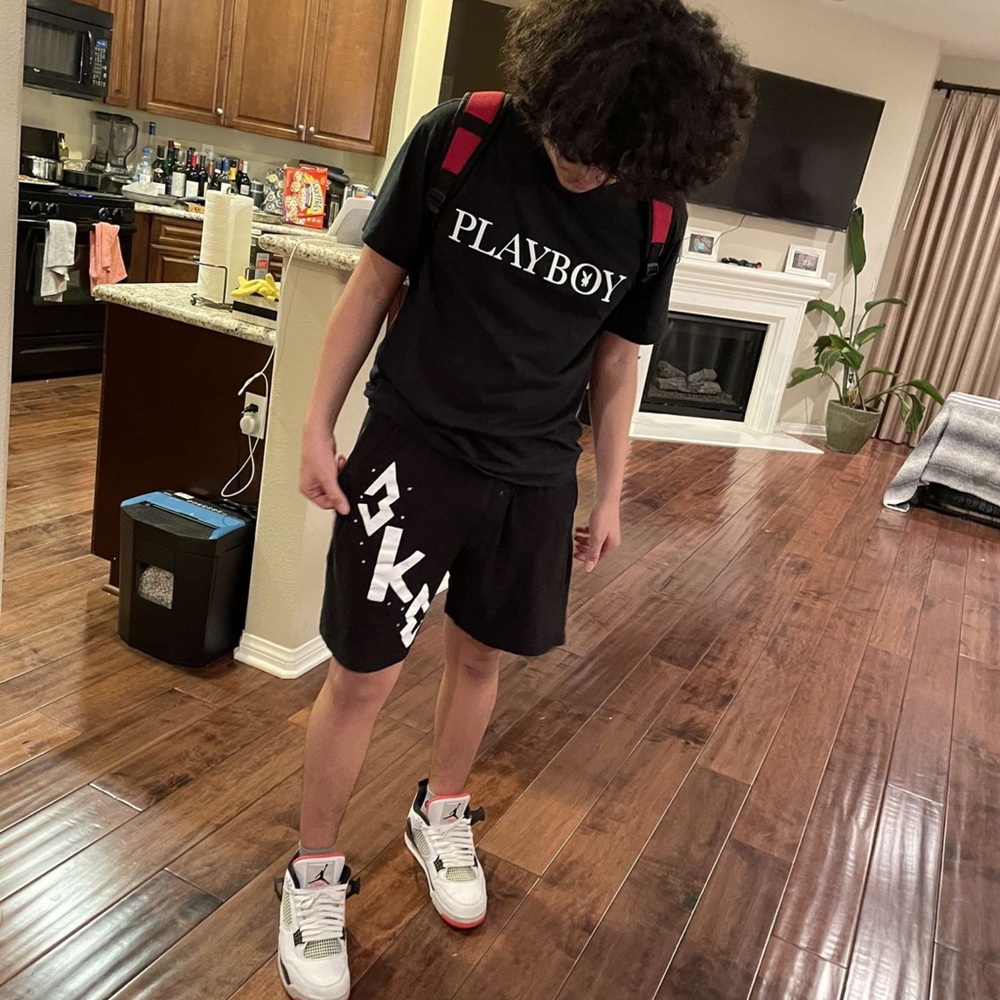 Meet your Posher, Julian